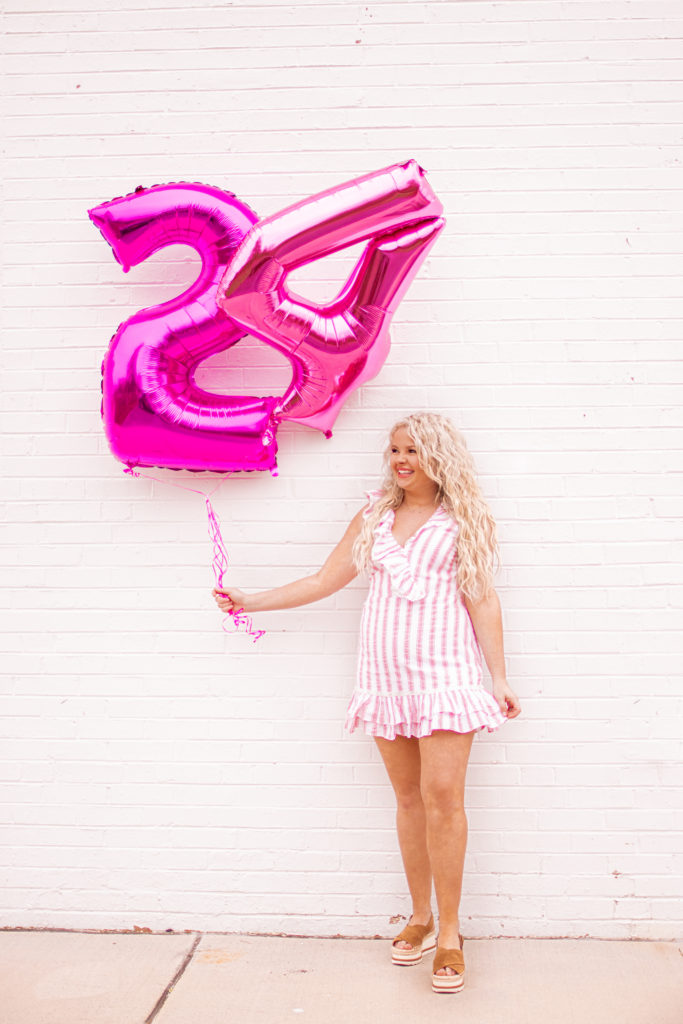 24 th birthday photo ideas with balloons