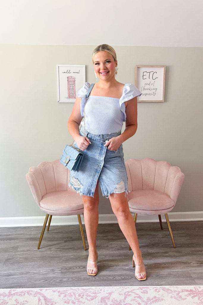 4 Ways to Wear a Jean Skirt
